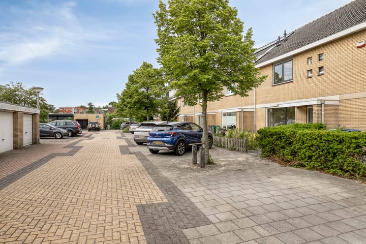 Foto 24 van Helikon 3