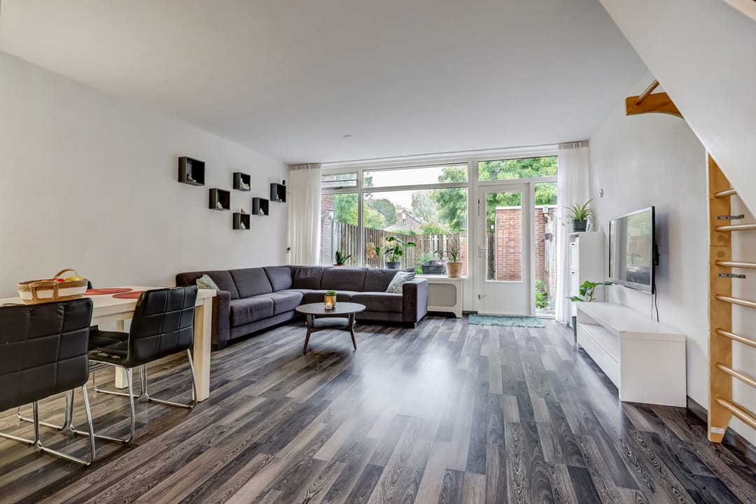 Foto 8 van Helmondstraat 8