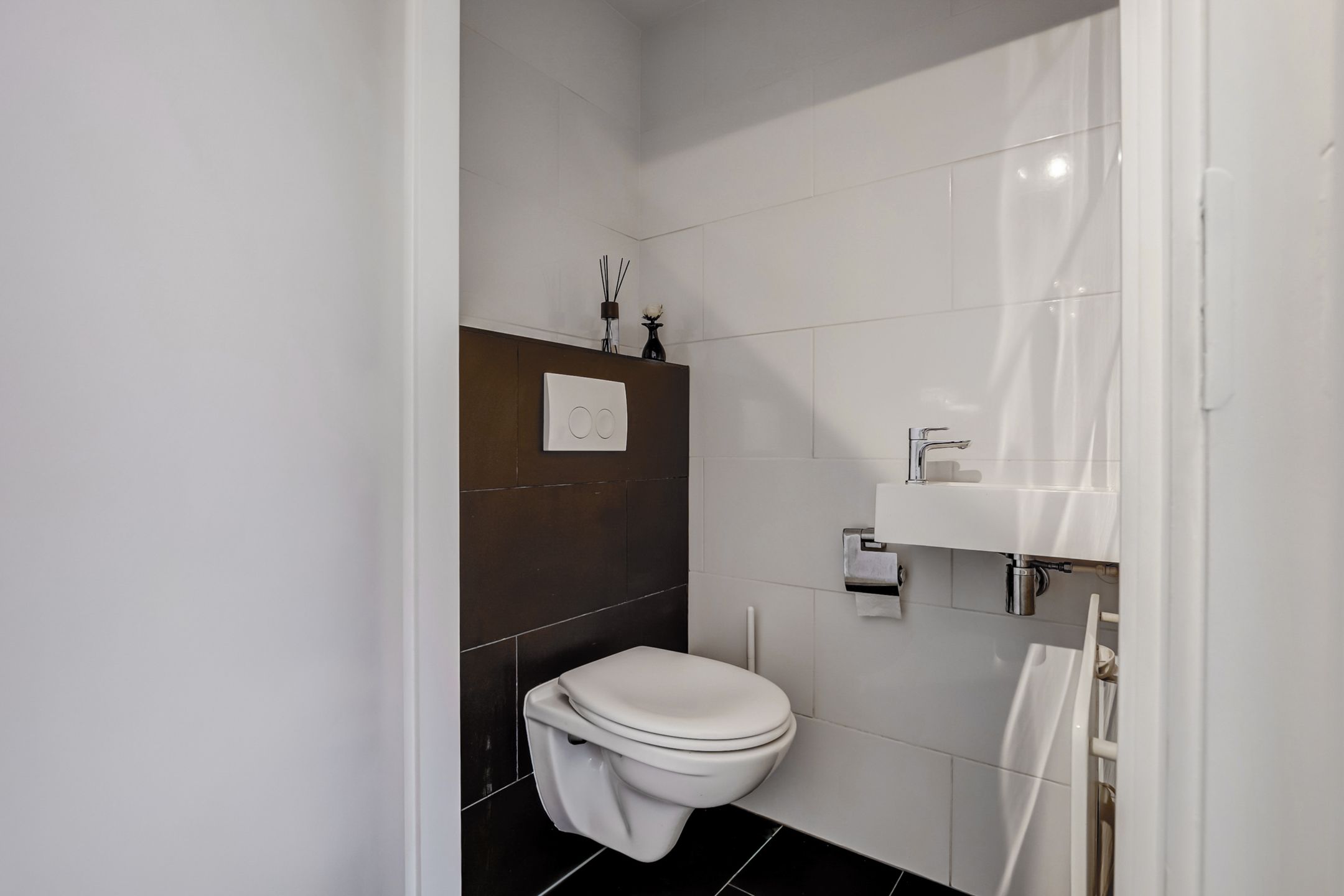 Foto 15 van Helmondstraat 8