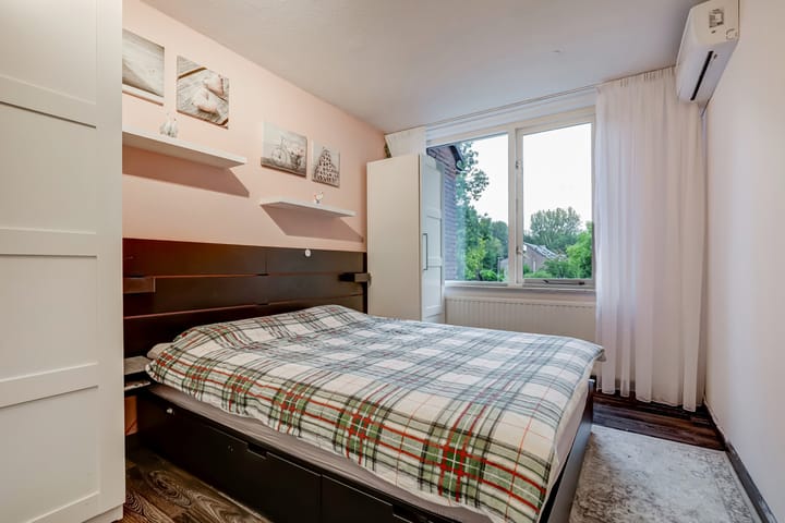 Foto 17 van Helmondstraat 8