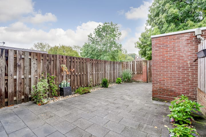 Foto 28 van Helmondstraat 8