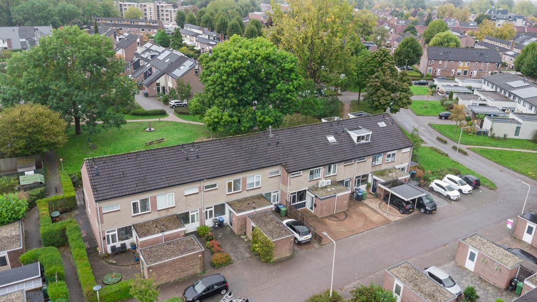 Foto 31 van Helmondstraat 8