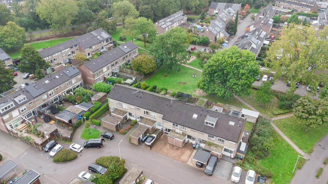 Foto 32 van Helmondstraat 8