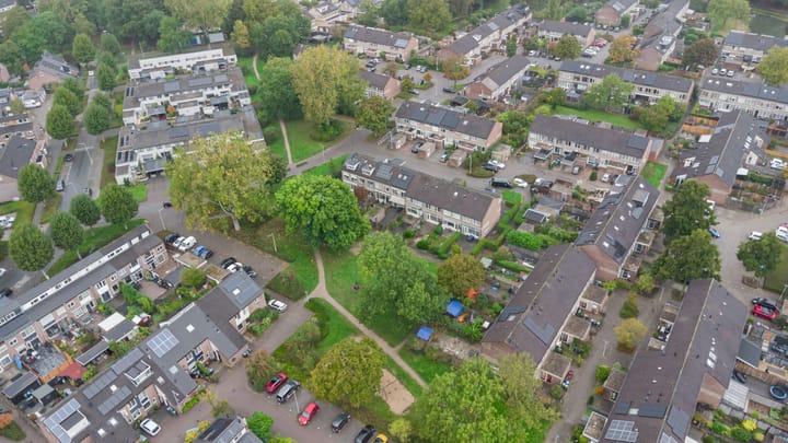 Foto 34 van Helmondstraat 8