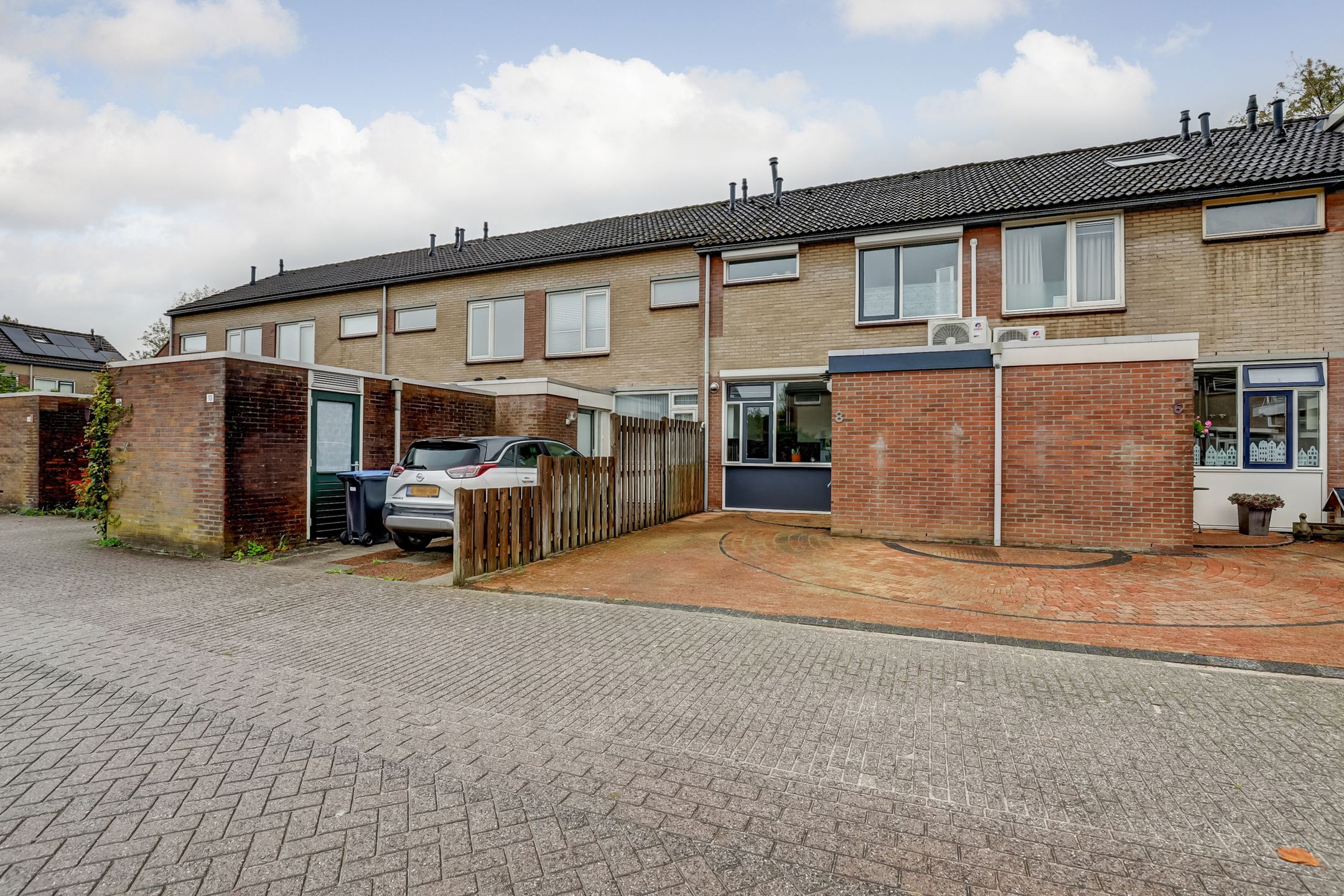 Foto 36 van Helmondstraat 8