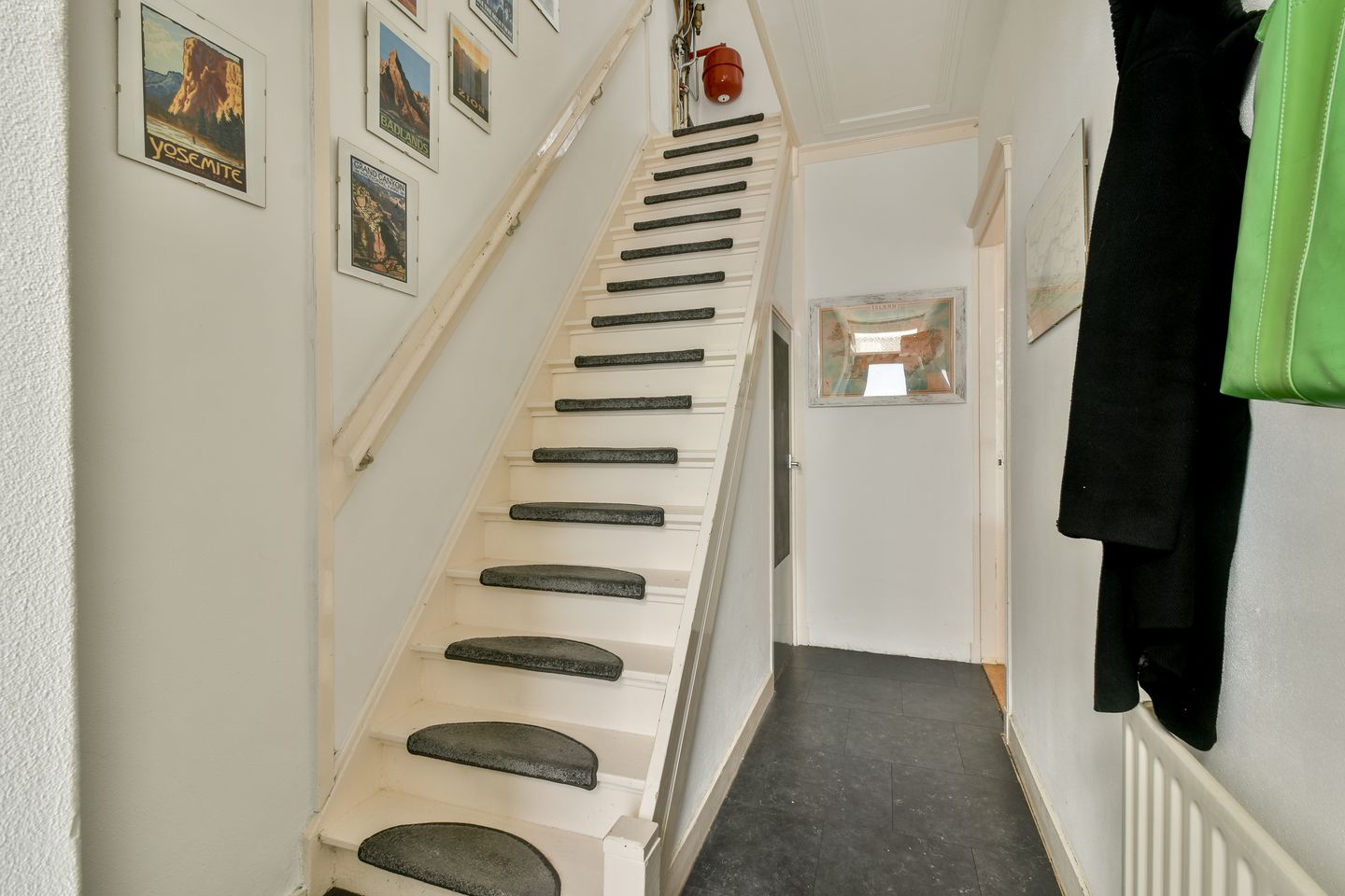 Photo 10 of J.J.A. Goeverneurstraat 9