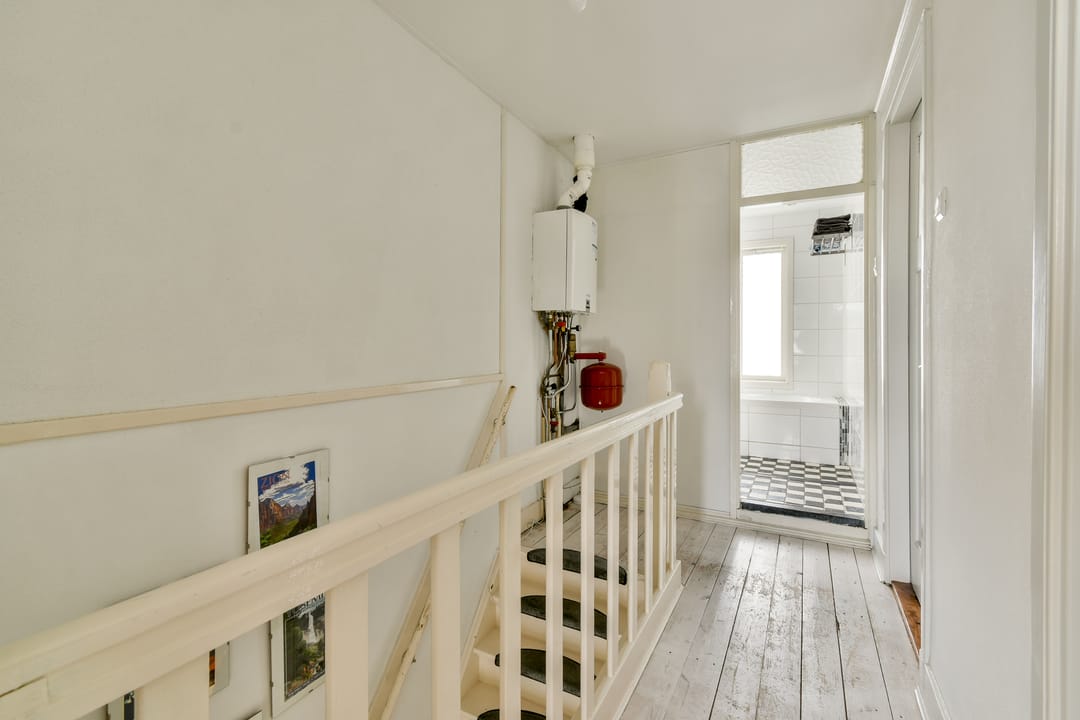 Photo 11 of J.J.A. Goeverneurstraat 9