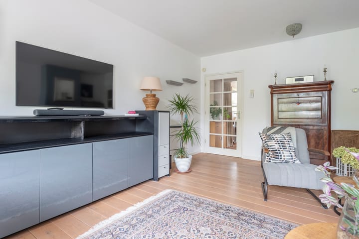 Foto 16 van Kolonel Michaëlstraat 85