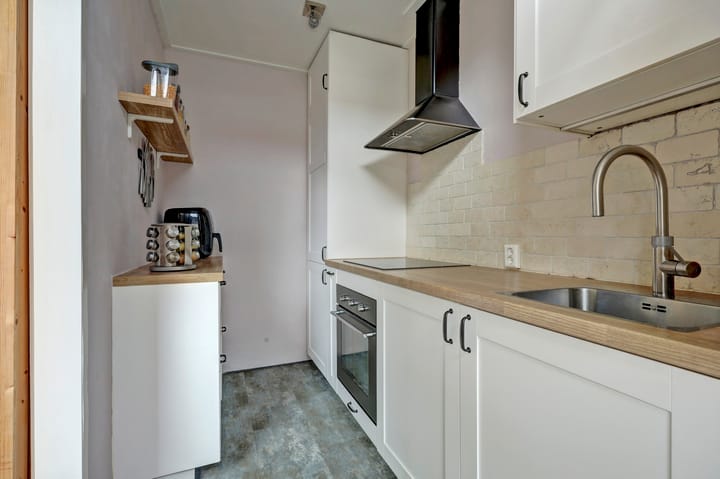 Foto 11 van Woudstraat 7