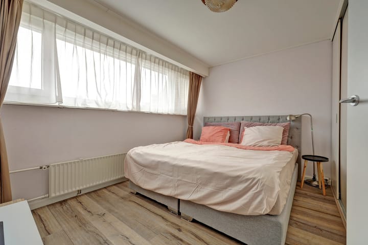 Foto 17 van Woudstraat 7