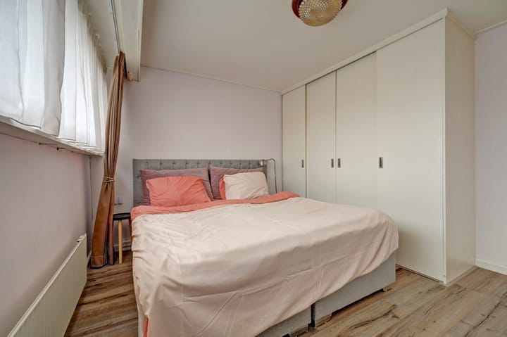 Foto 18 van Woudstraat 7