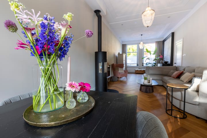 Photo 14 of Bredasestraat 46