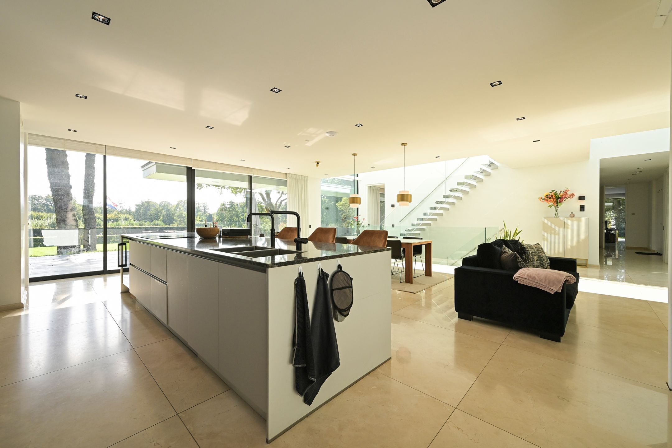 Foto 66 van Raaphorstlaan 19-D