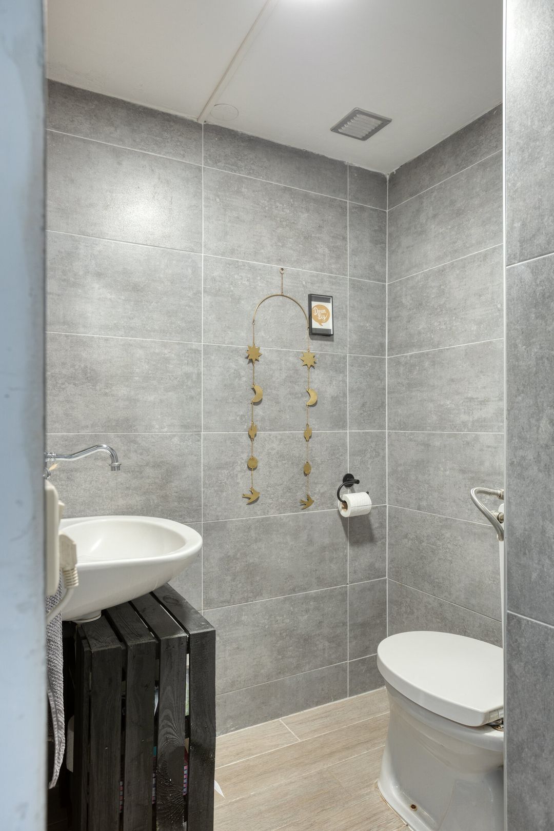 Photo 23 of Deltalaan 214