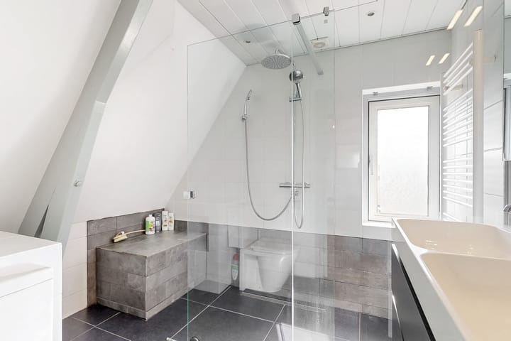 Foto 19 van Aalsmeerderweg 425