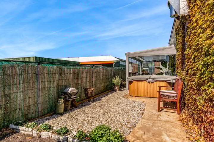 Foto 37 van Aalsmeerderweg 425