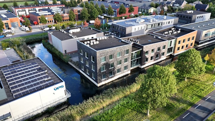 Zwolseweg 17-21, Barendrecht