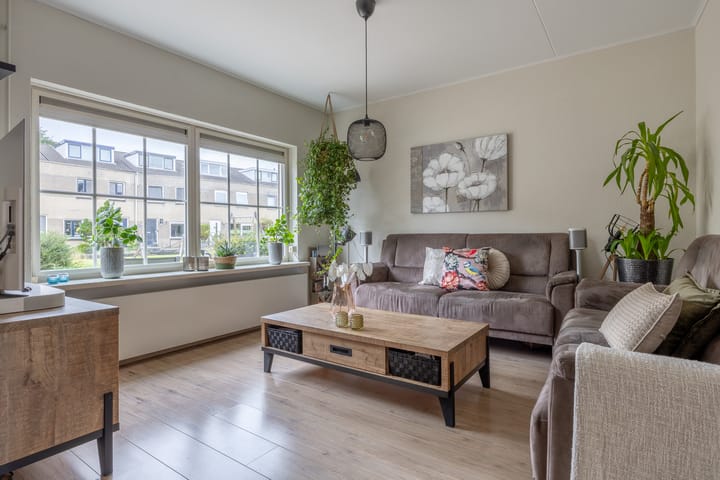 Foto 2 van Maurice Ravèlstraat 64