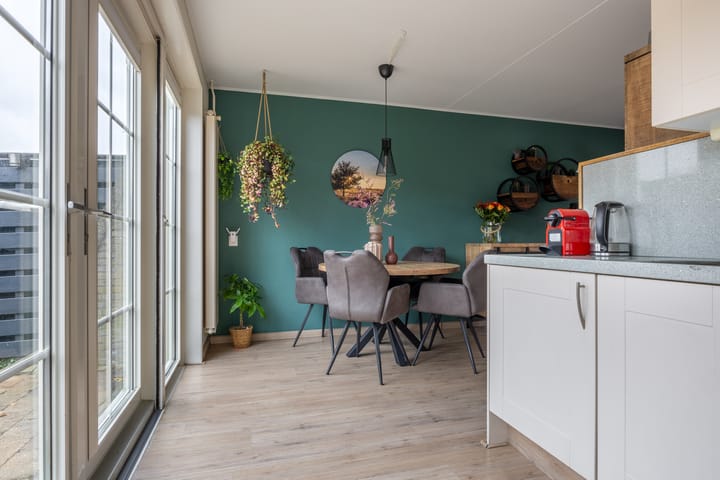 Foto 8 van Maurice Ravèlstraat 64