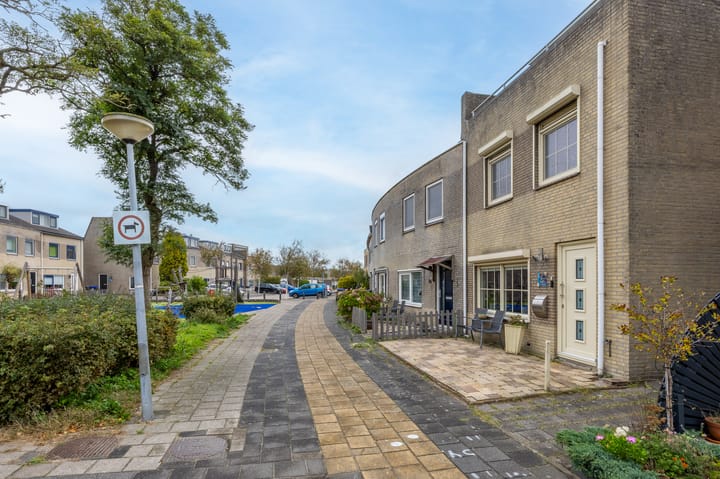 Foto 26 van Maurice Ravèlstraat 64