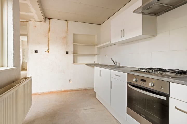 Foto 15 van Ripperdastraat 4