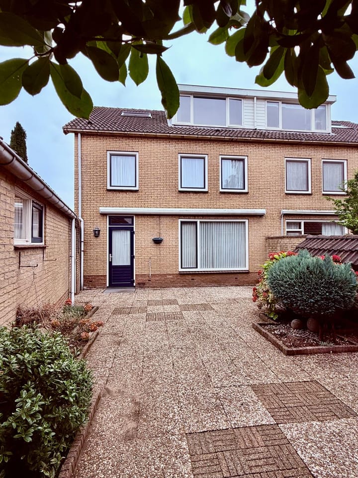 Foto 2 van Prins Bernhardlaan 4