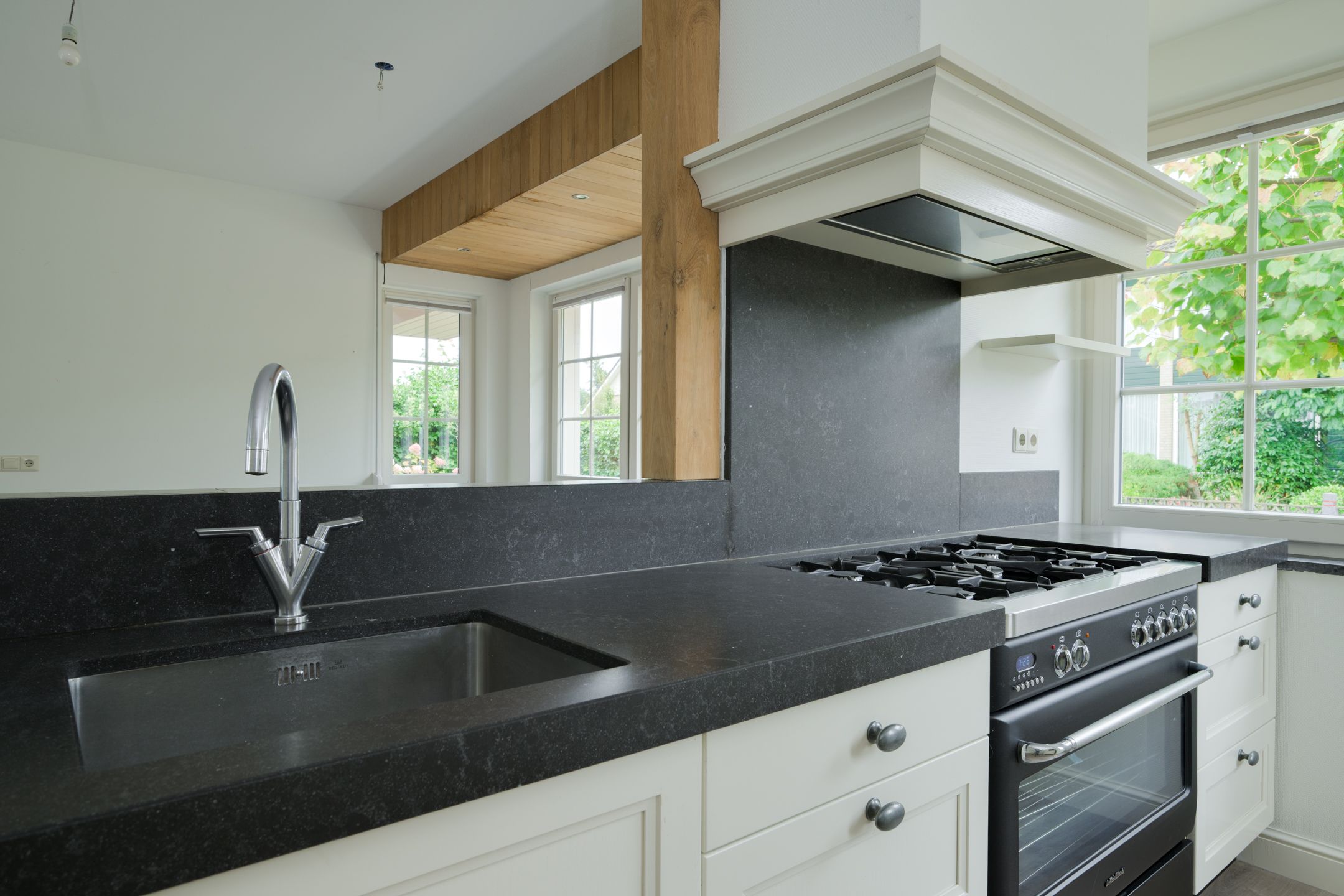 Photo 15 of Freule van Dorthstraat 70