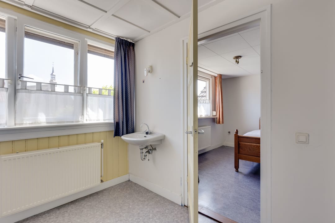 Photo 28 of Heelweg 37