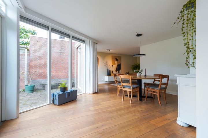 Foto 18 van Hauwkes 8