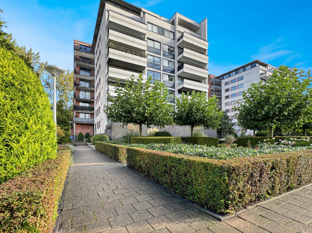 Photo 1 of Chet Bakerstraat 77