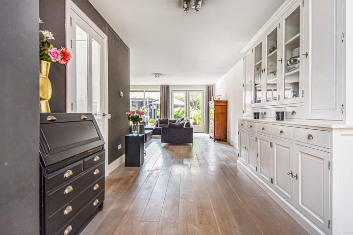 Foto 11 van Hof van Naeltwijck 21