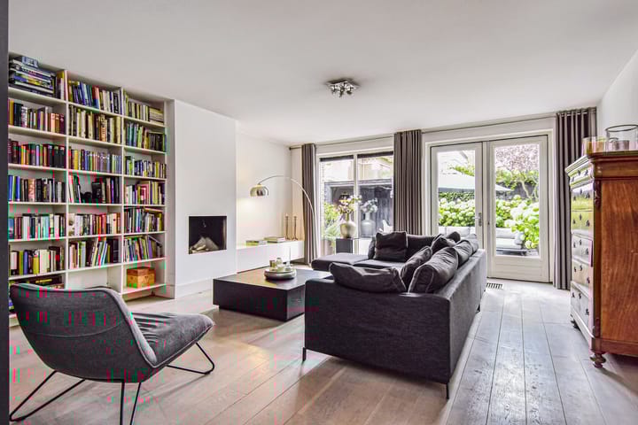 Foto 12 van Hof van Naeltwijck 21