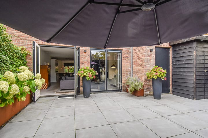 Foto 18 van Hof van Naeltwijck 21