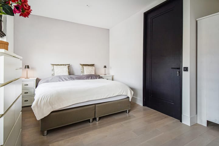 Foto 33 van Hof van Naeltwijck 21