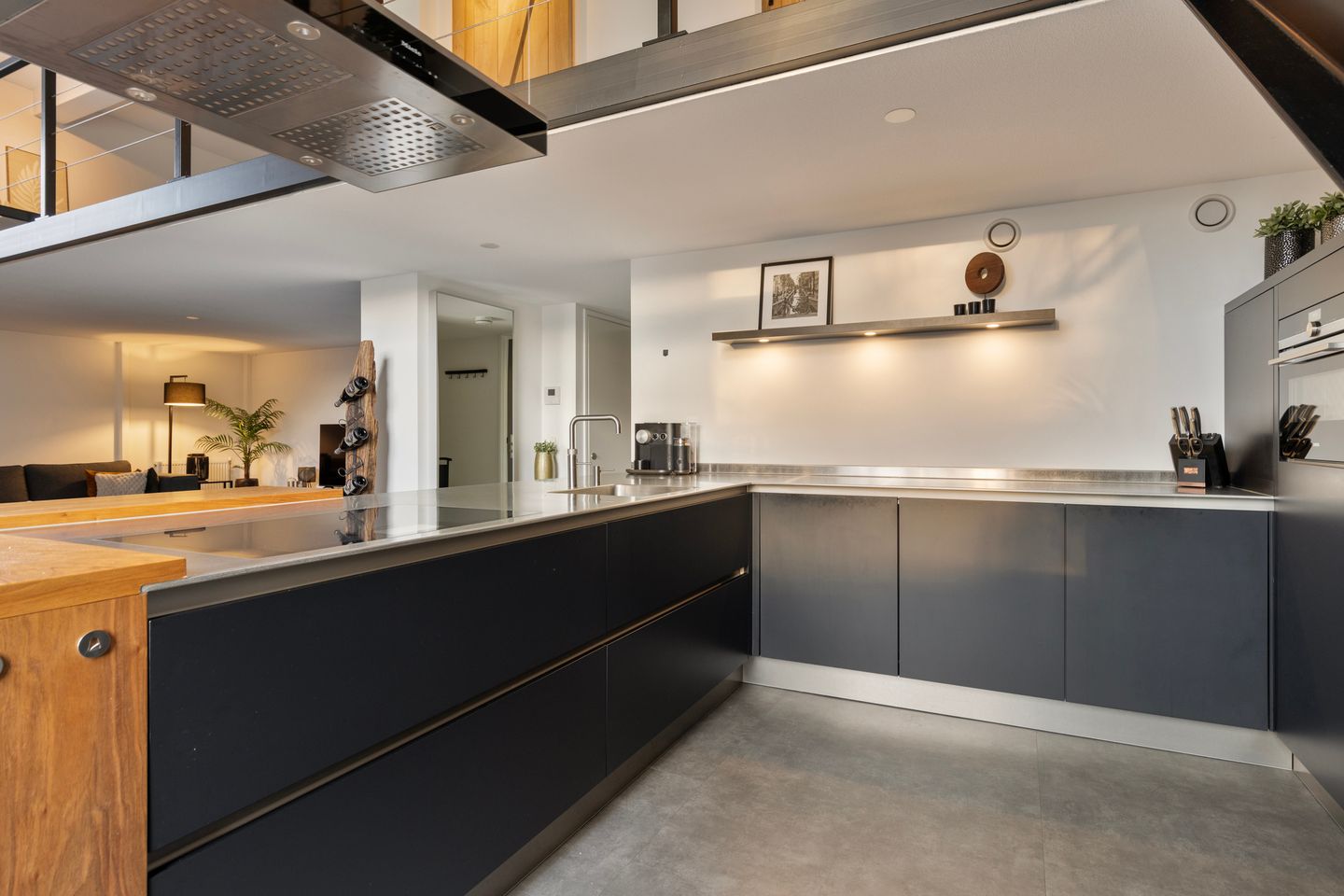 Photo 25 of Wolter ten Catestraat 59-K