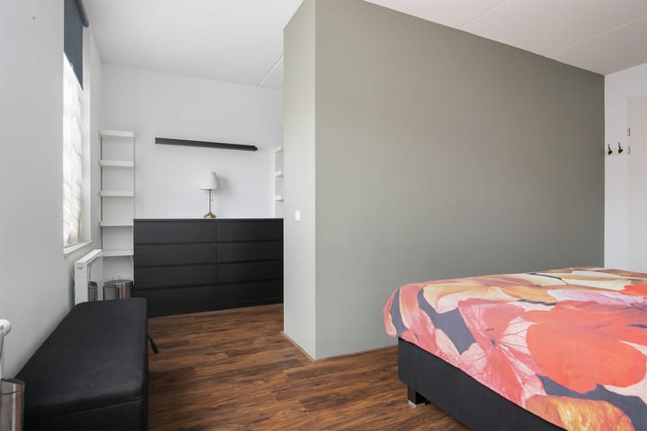 Photo 17 of Prof. R. Casimirstraat 32-C