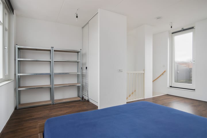 Photo 24 of Prof. R. Casimirstraat 32-C