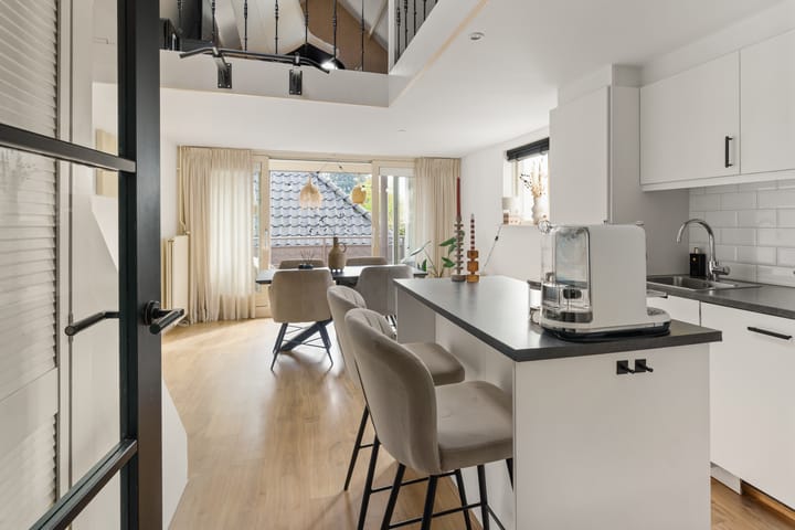 Foto 2 van Lombardstraat 4-B