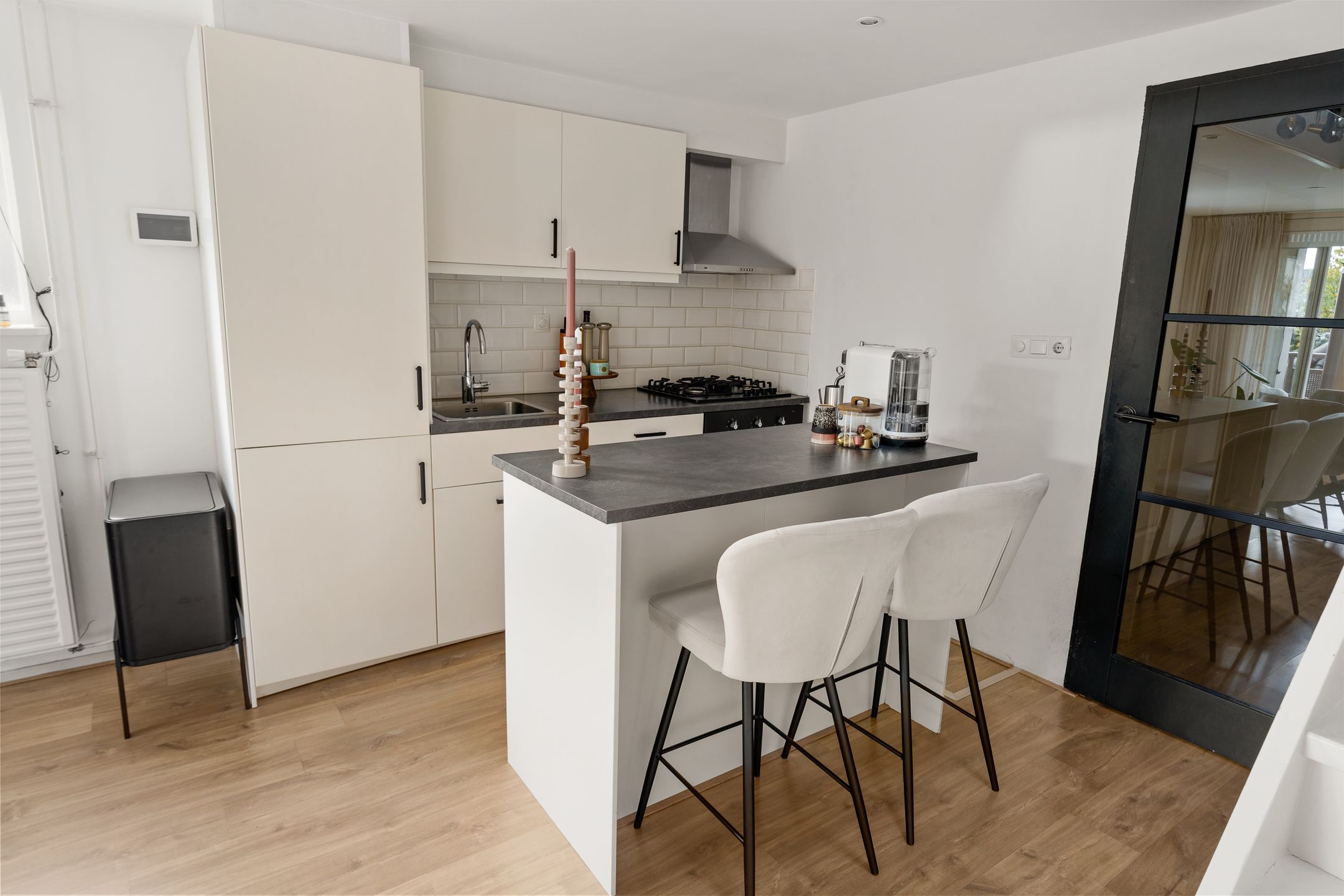 Foto 9 van Lombardstraat 4-B