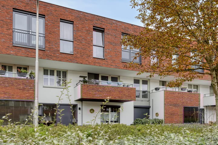 Photo 7 of Trompstraat 15-07