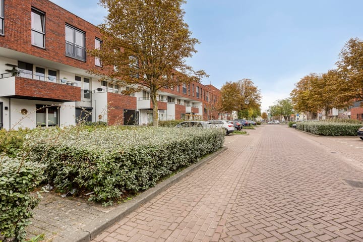 Photo 27 of Trompstraat 15-07