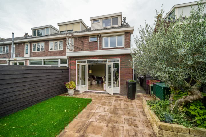 Photo 5 of Van Brienenoordstraat 15