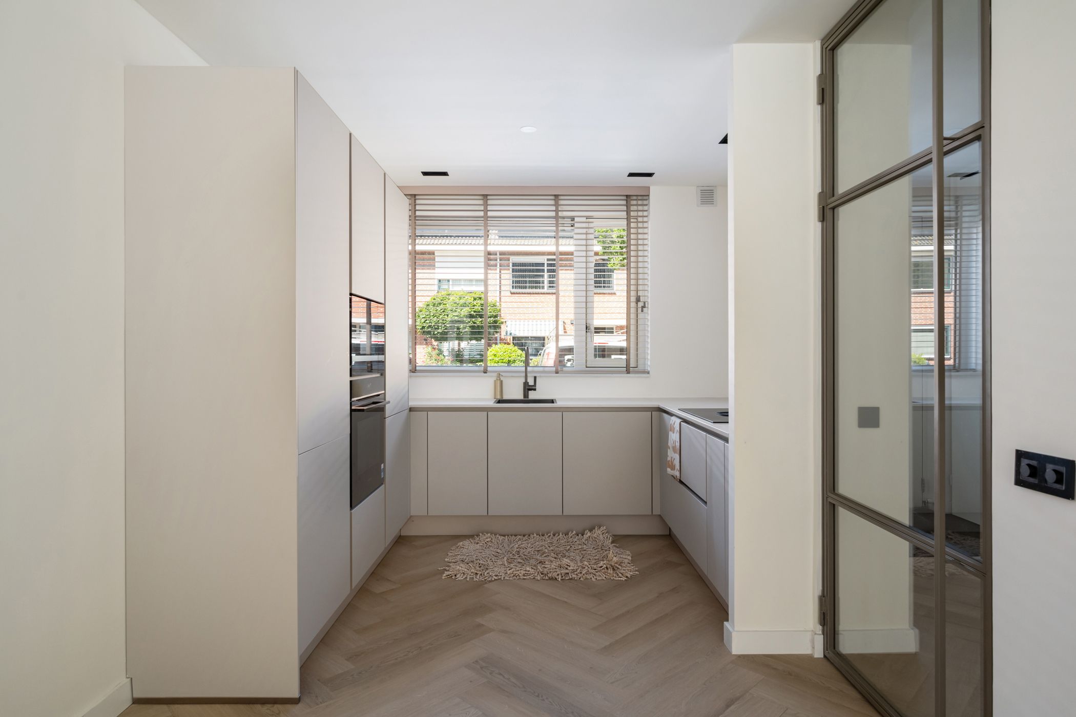 Foto 15 van Rozenhout 36