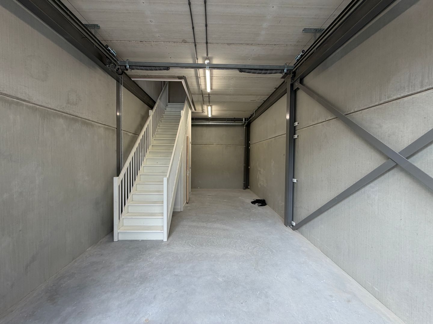 Bekijk foto 2 van Afmijnstraat 73