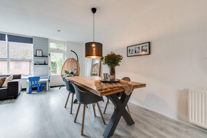 Foto 17 van Salemate 60