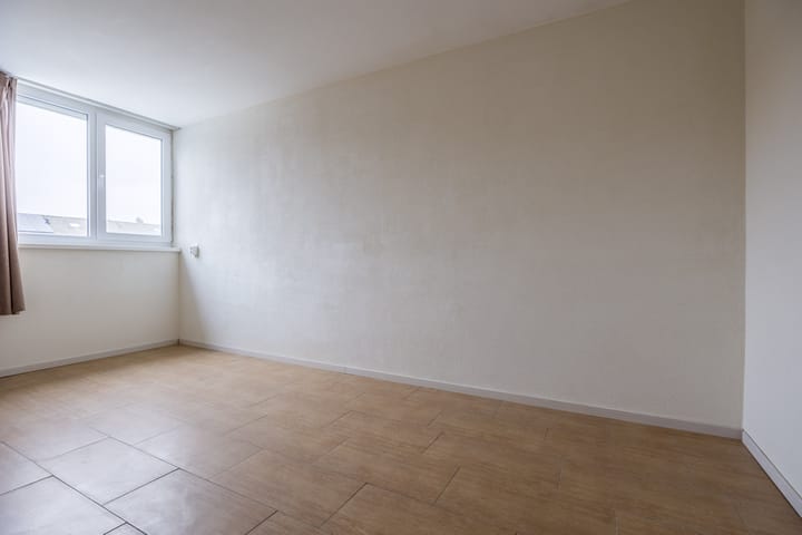 Photo 21 of Malvert 7392