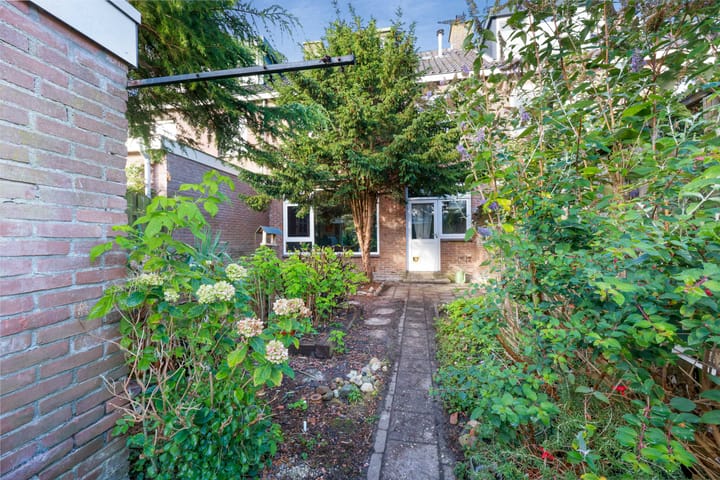 Foto 33 van Willem van Velsenstraat 9