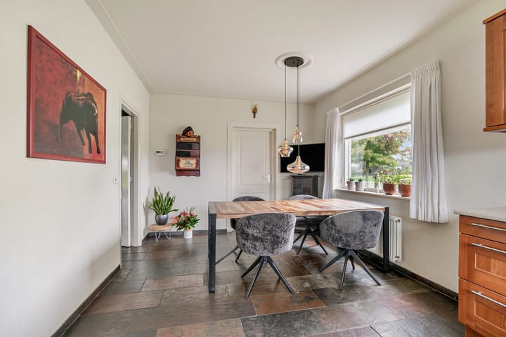 Foto 11 van Weemstraat 33