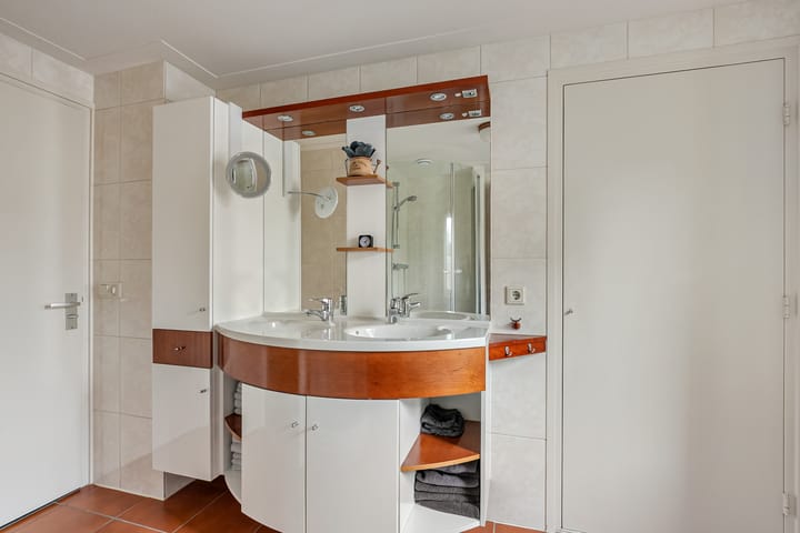 Foto 22 van Weemstraat 33