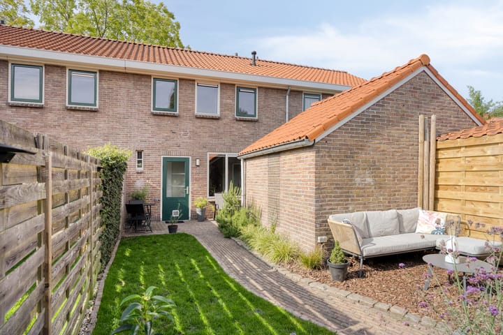 Foto 24 van Emmastraat 22